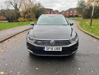 Used Volkswagen Passat 2018 for sale - 76456830: Photo