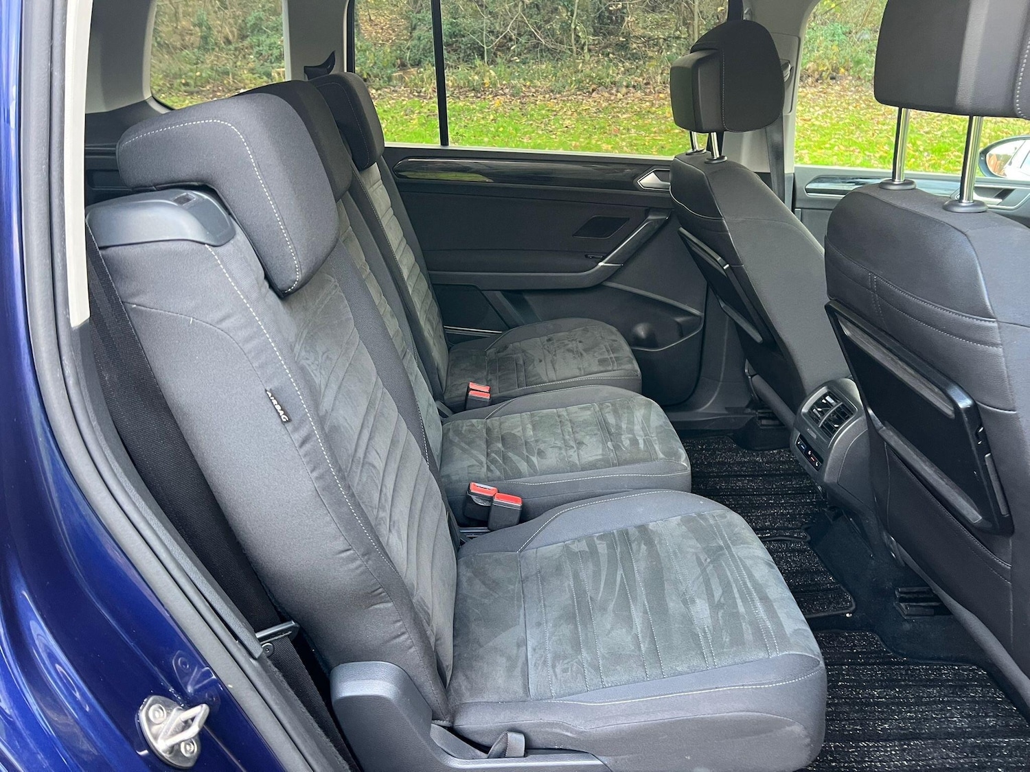 Used Volkswagen Touran 2025 for sale - 77066503: Photo 14