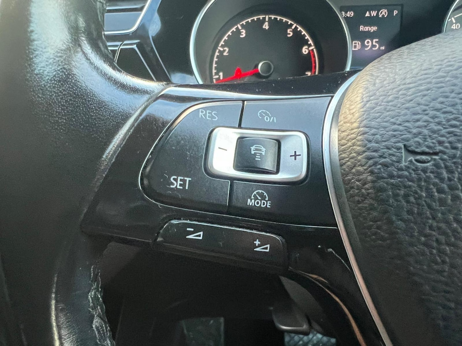 Used Volkswagen Touran 2025 for sale - 77066503: Photo 28