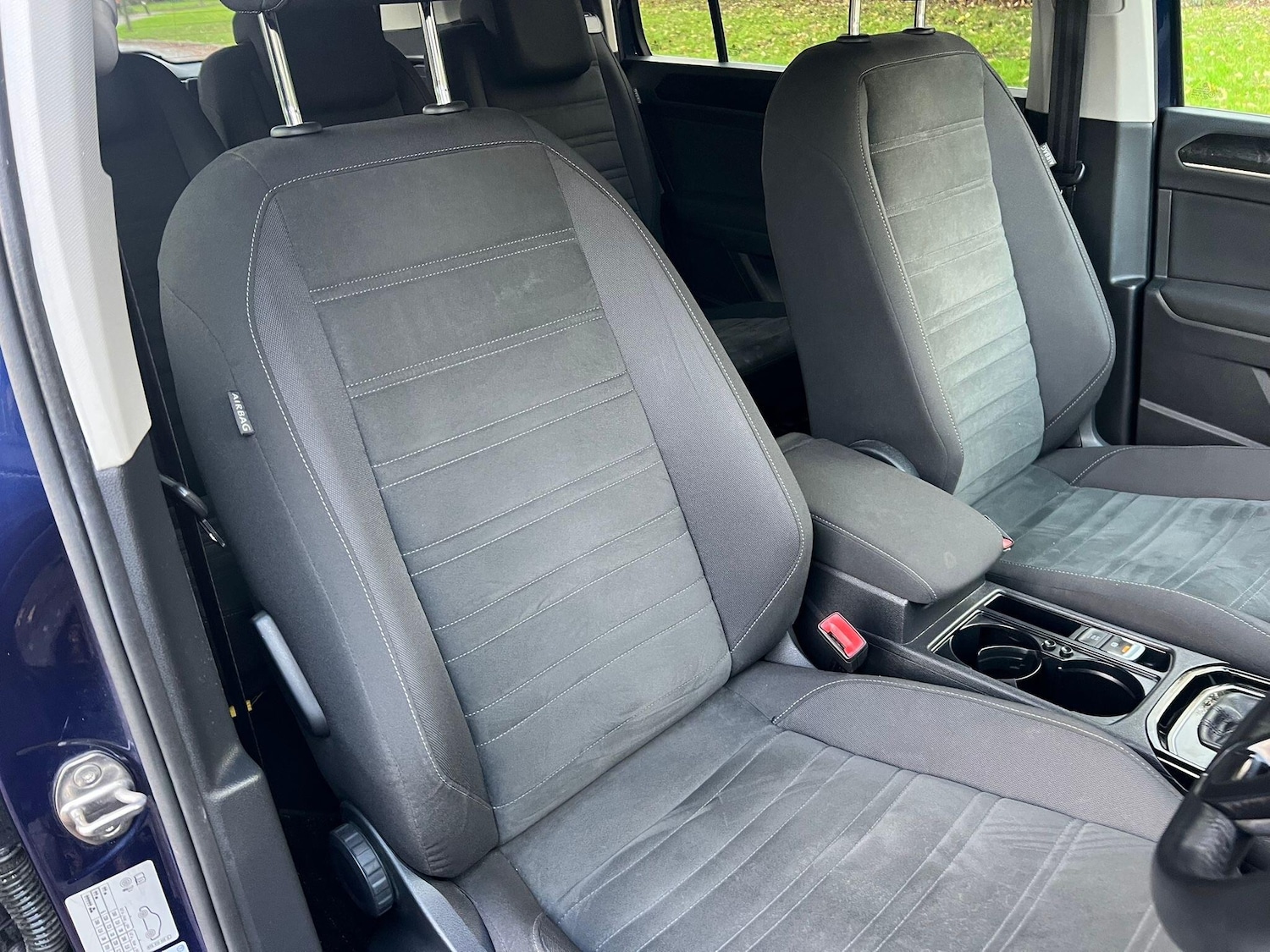 Used Volkswagen Touran 2025 for sale - 77066503: Photo 9