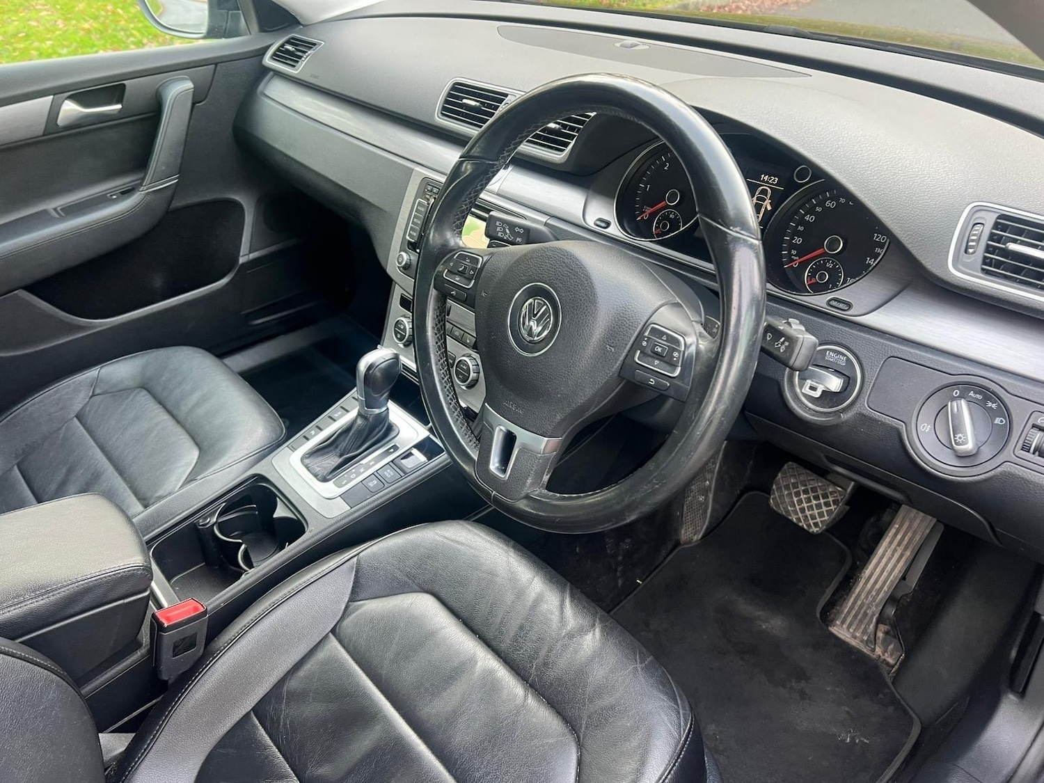 Used Volkswagen Passat 2014 for sale - 76714263: Photo 16