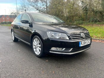 (64) - 2.0 TDI BlueMotion Tech Executive DSG Euro 5 (s/s) 4dr