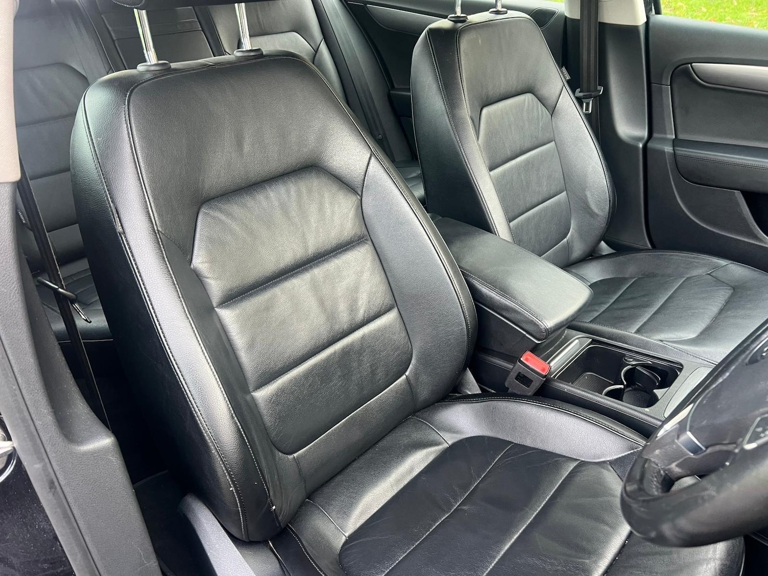 Used Volkswagen Passat 2014 for sale - 76714263: Photo 9