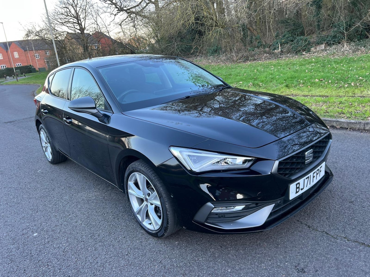 Used SEAT Leon 2021 for sale - 77957936: Photo 2