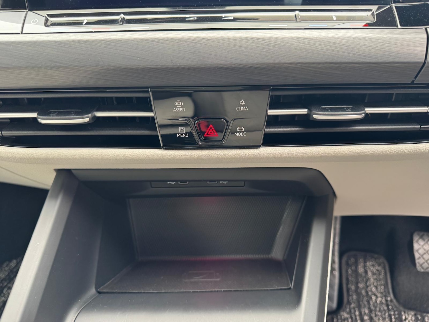 Used Volkswagen Golf 2024 for sale - 78071866: Photo 31