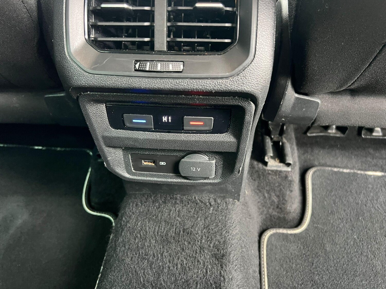 Used Volkswagen Tiguan 2018 for sale - 77909306: Photo 28