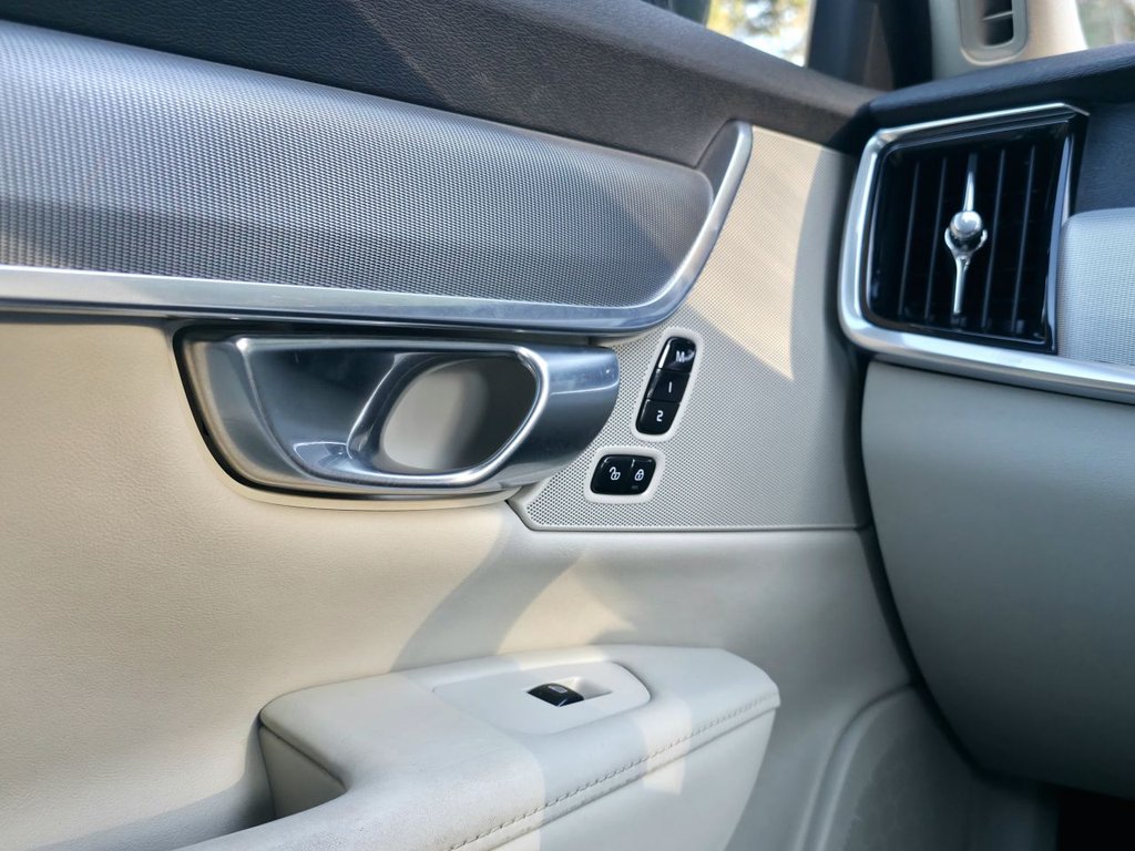 Used Volvo S90 2016 for sale - 76665714: Photo 34