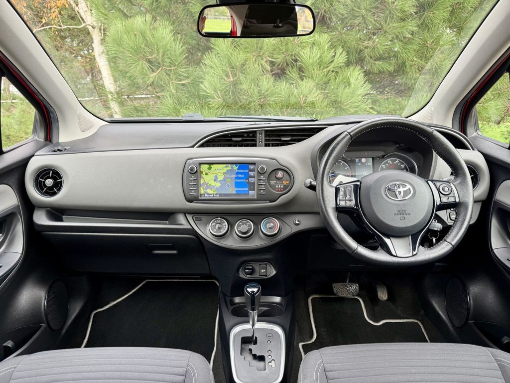 Used Toyota Yaris 2017 for sale - 76496347: Photo 10