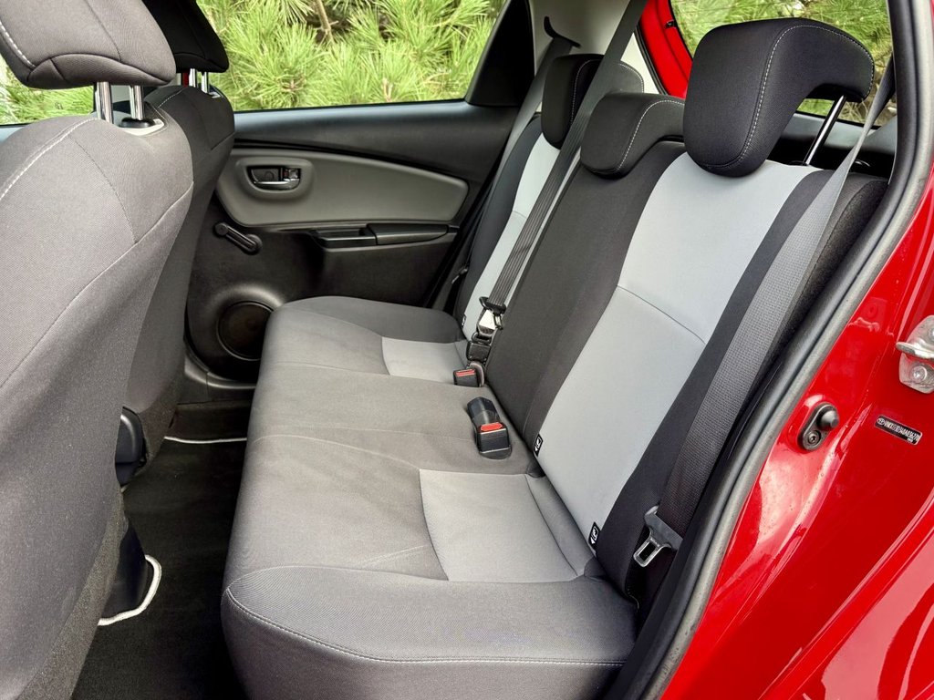 Used Toyota Yaris 2017 for sale - 76496347: Photo 13