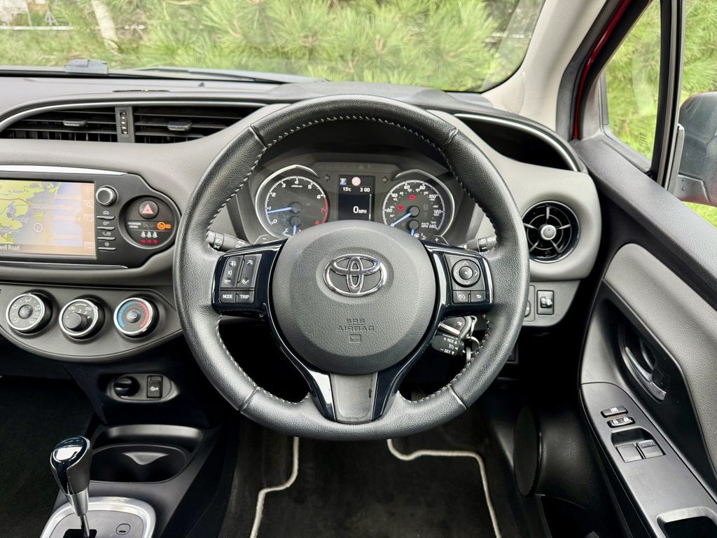 Used Toyota Yaris 2017 for sale - 76496347: Photo 15