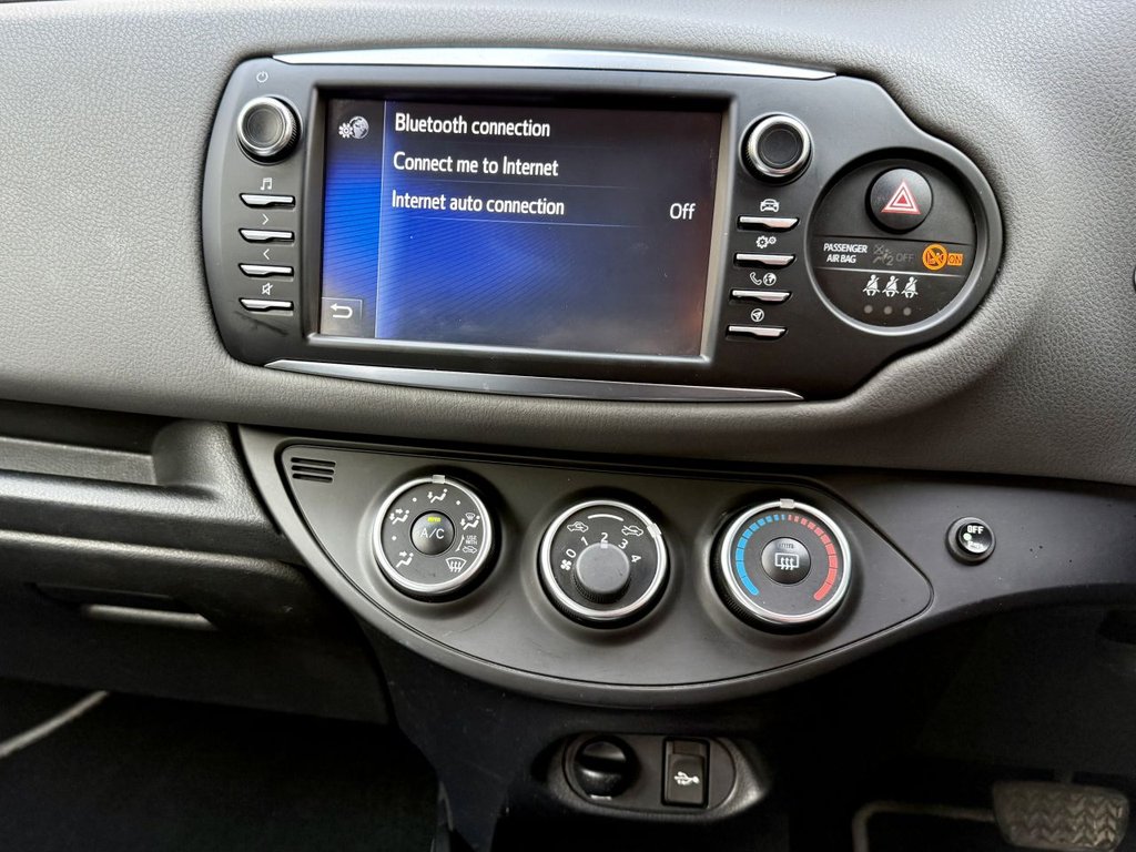 Used Toyota Yaris 2017 for sale - 76496347: Photo 24