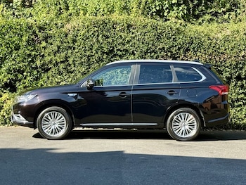 Used Mitsubishi Outlander 2021 for sale - 79358635: Photo