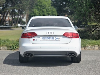Used Audi A4 2010 for sale - 78458270: Photo