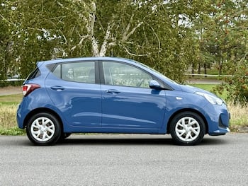 Used Hyundai i10 2017 for sale - 79768825: Photo