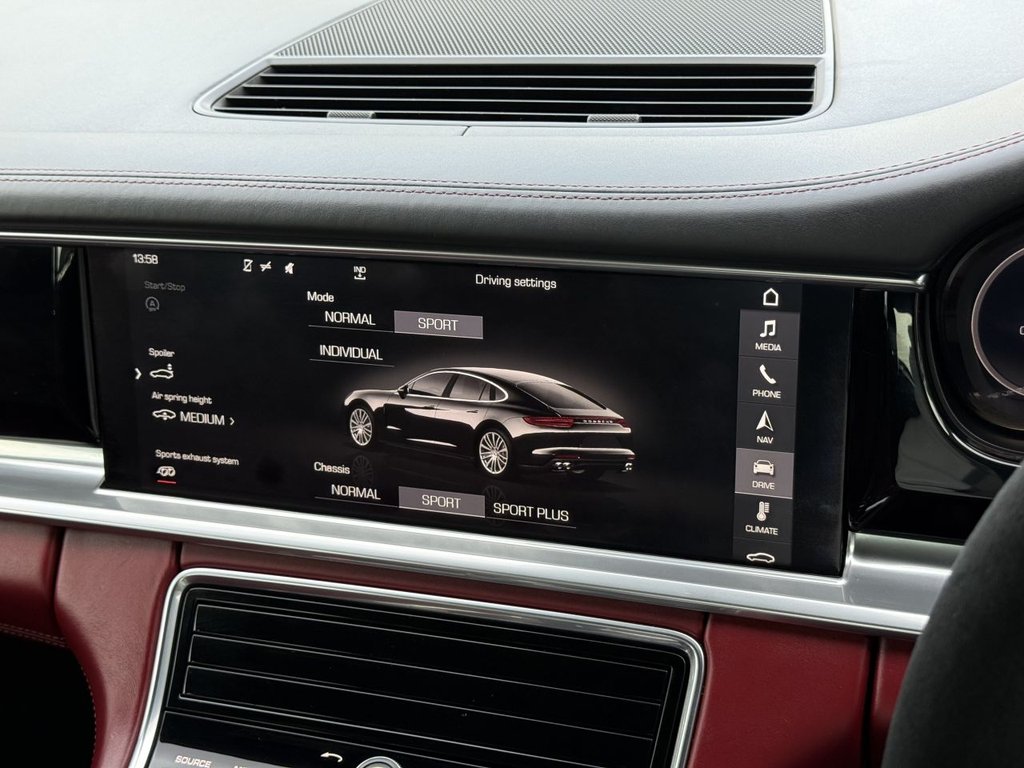 Used Porsche Panamera 2017 for sale - 77765550: Photo 18