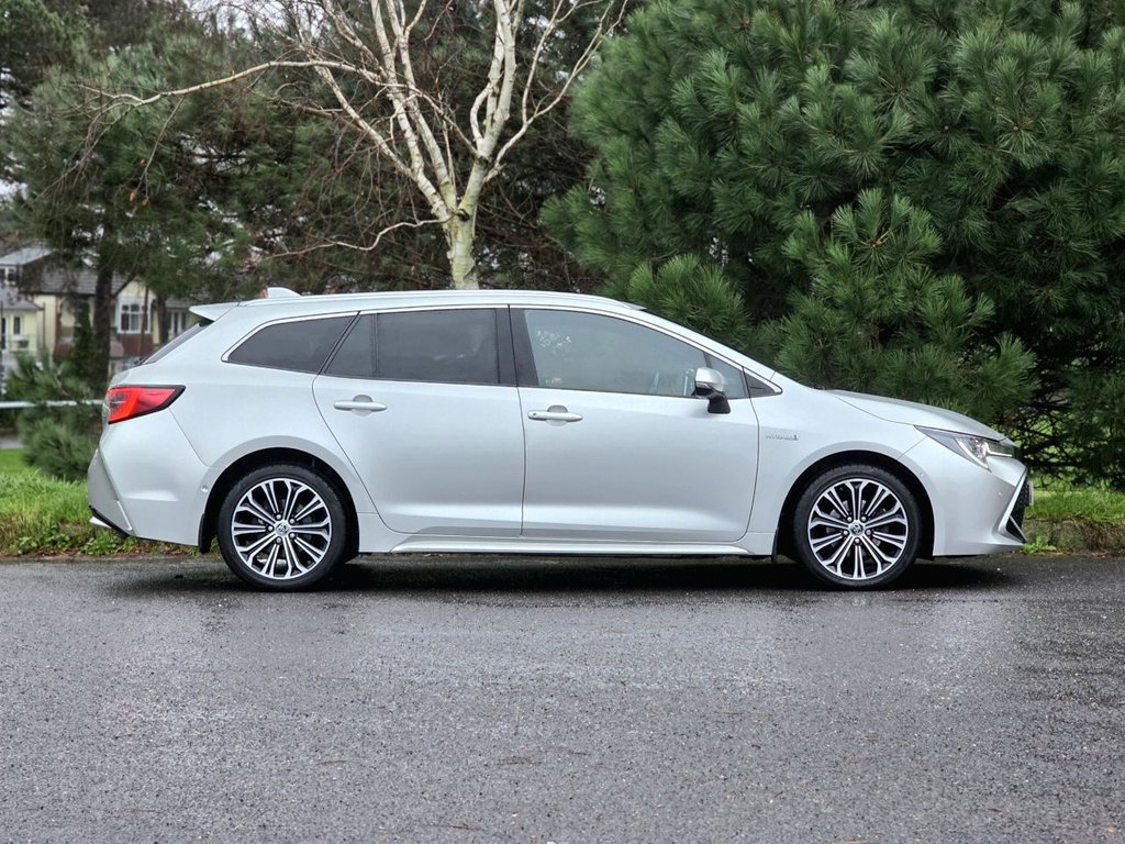 Used Toyota Corolla 2019 for sale - 76867823: Photo 2