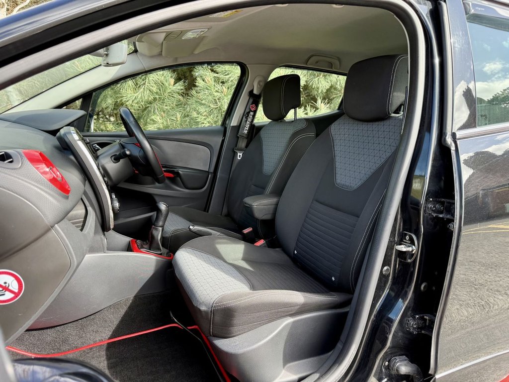 Used Renault Clio 2014 for sale - 78212989: Photo 12