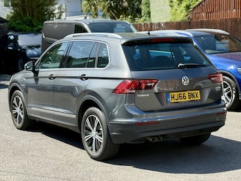 Used Volkswagen Tiguan 2016 for sale - 78525490: Photo