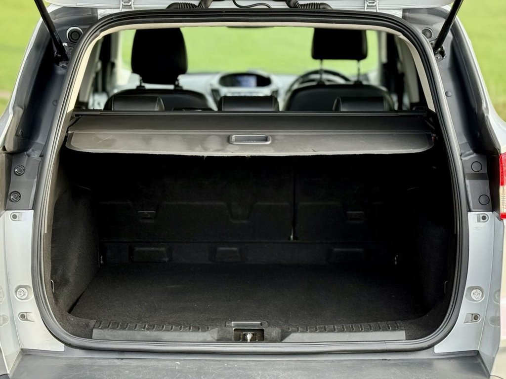 Used Ford Kuga 2015 for sale - 77133720: Photo 14