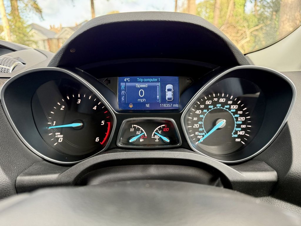 Used Ford Kuga 2015 for sale - 77133720: Photo 16