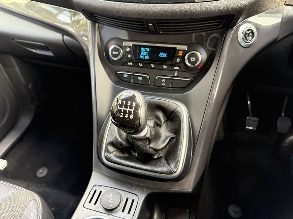 Used Ford Kuga 2015 for sale - 77133720: Photo 27