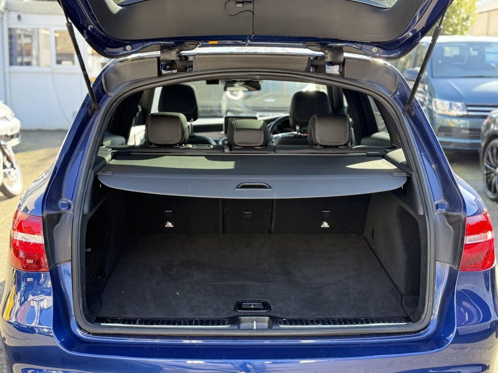 Used Mercedes-Benz GLC 2017 for sale - 77953264: Photo 6