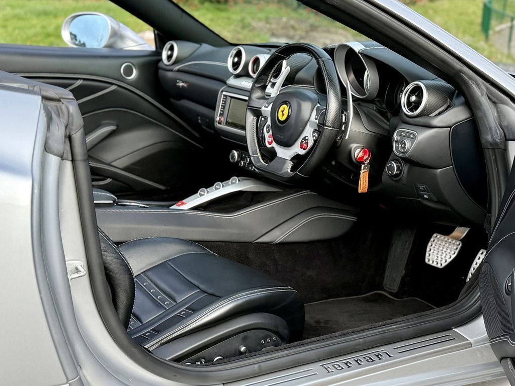 Used Ferrari California 2015 for sale - 76670654: Photo 13