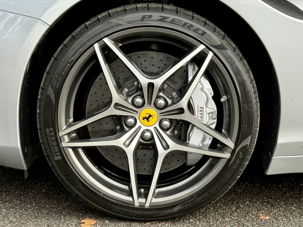 Used Ferrari California 2015 for sale - 76670654: Photo 39