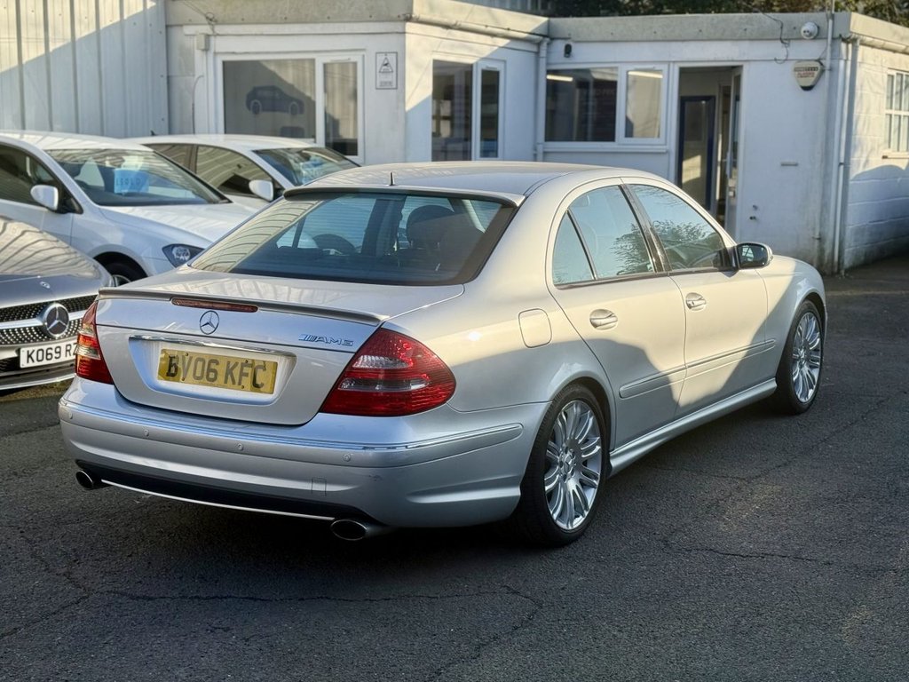 Used Mercedes-Benz E Class 2006 for sale - 77748584: Photo 4