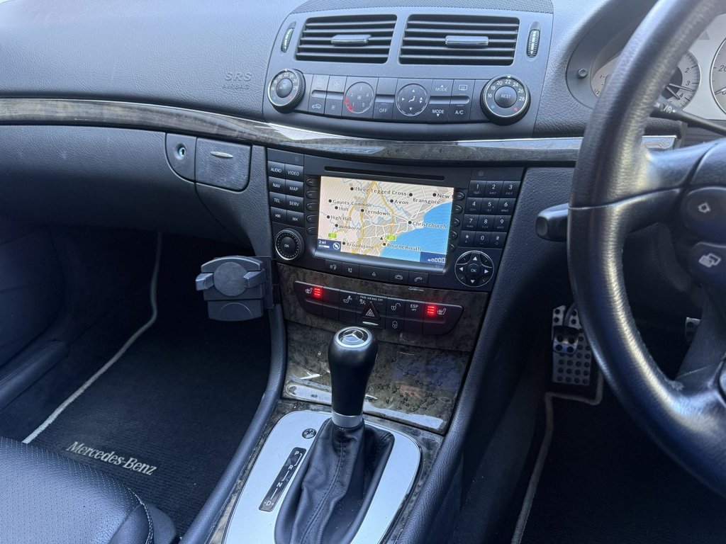 Used Mercedes-Benz E Class 2006 for sale - 77748584: Photo 8