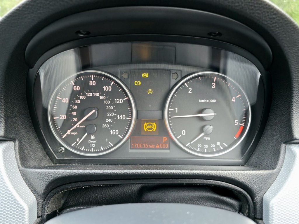 Used BMW 3 Series 2009 for sale - 76617579: Photo 15