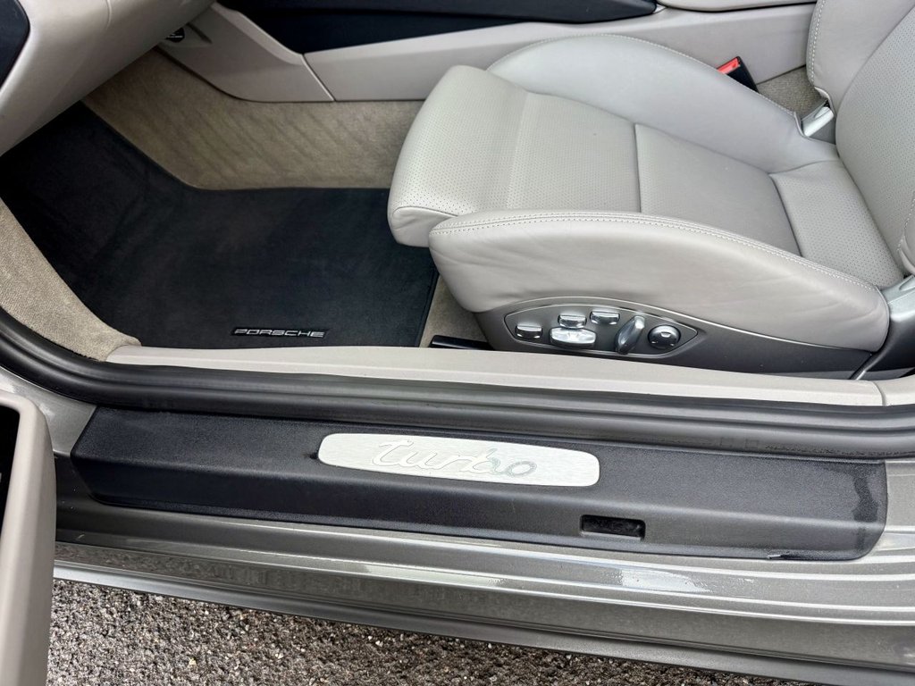 Used Porsche 911 2013 for sale - 76900822: Photo 24