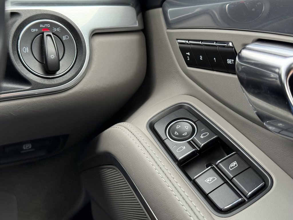 Used Porsche 911 2013 for sale - 76900822: Photo 25