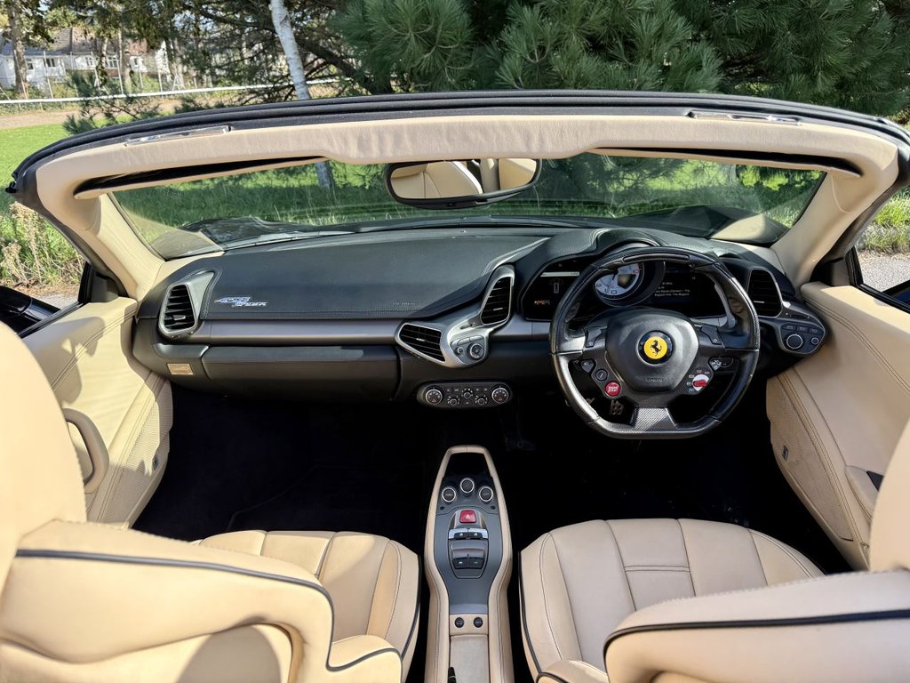 Used Ferrari 458 2012 for sale - 76368129: Photo 12