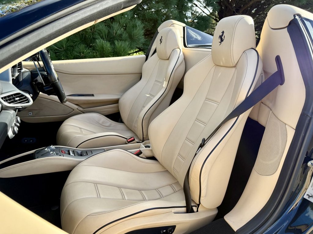 Used Ferrari 458 2012 for sale - 76368129: Photo 14