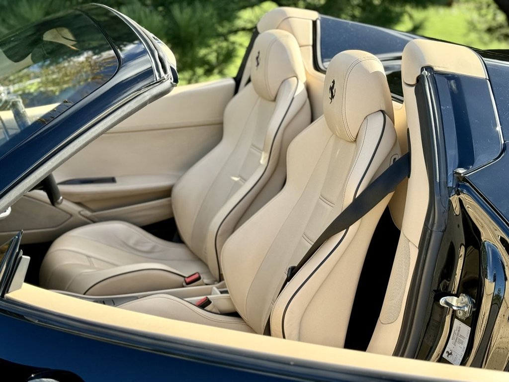 Used Ferrari 458 2012 for sale - 76368129: Photo 25