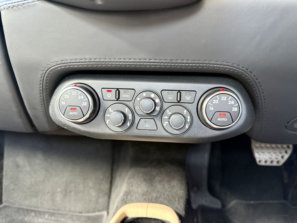 Used Ferrari 458 2012 for sale - 76368129: Photo 33