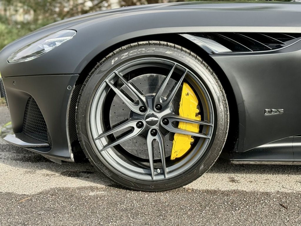 Used Aston Martin DBS 2022 for sale - 77614243: Photo 10