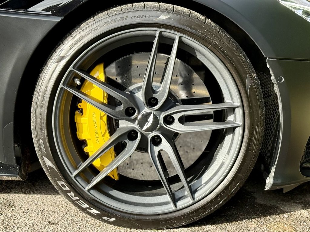 Used Aston Martin DBS 2022 for sale - 77614243: Photo 35