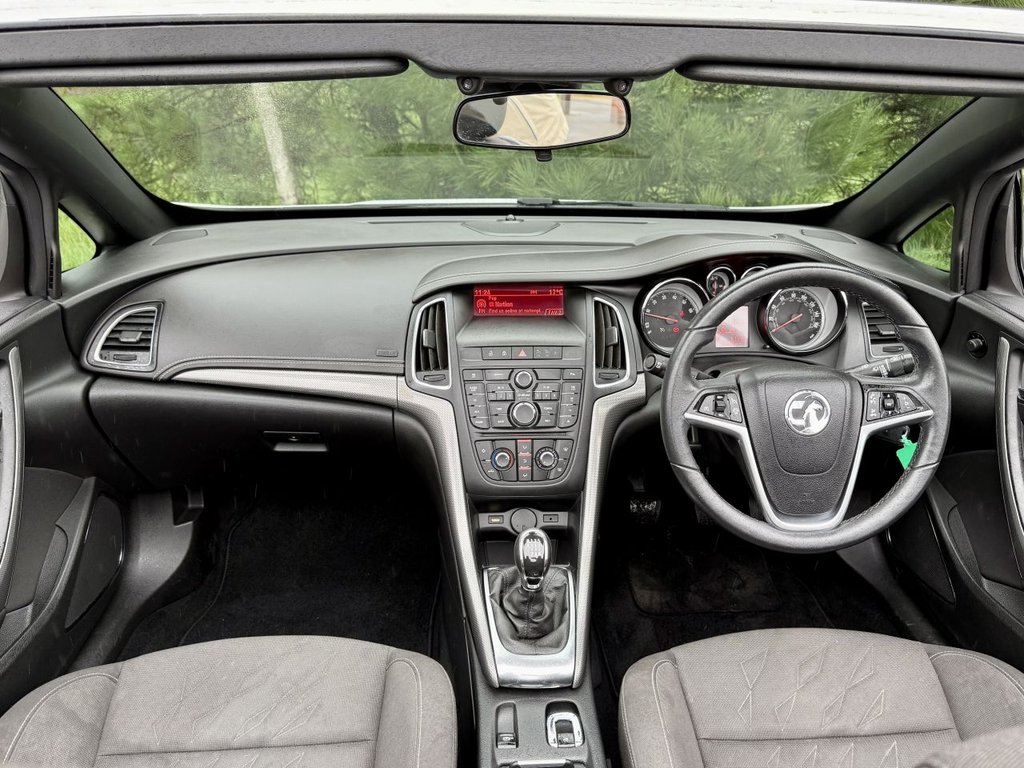Used Vauxhall Cascada 2015 for sale - 76162792: Photo 12