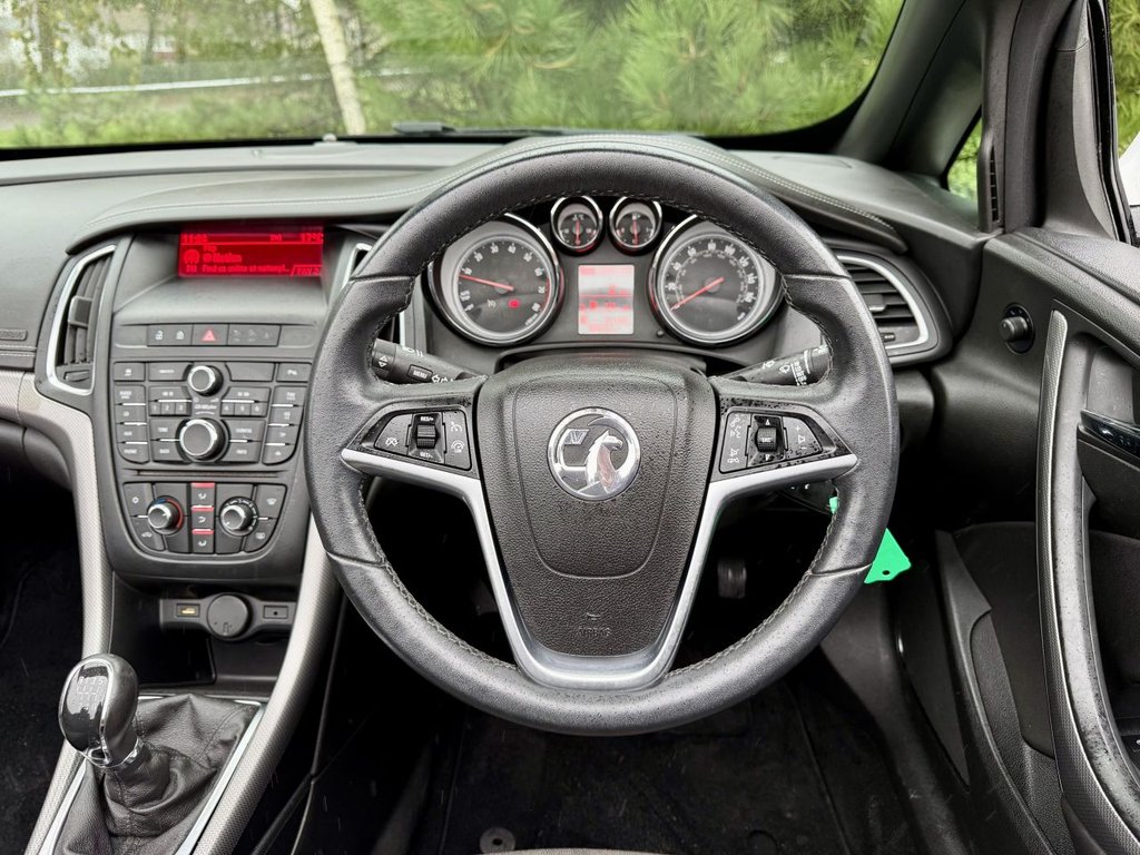 Used Vauxhall Cascada 2015 for sale - 76162792: Photo 16
