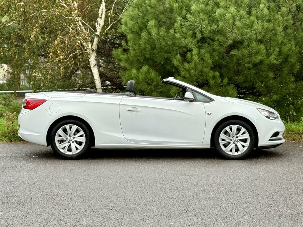 Used Vauxhall Cascada 2015 for sale - 76162792: Photo 2