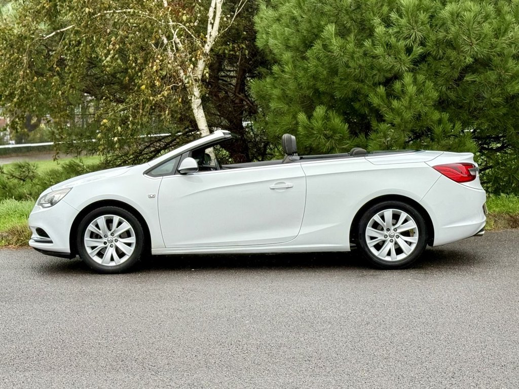 Used Vauxhall Cascada 2015 for sale - 76162792: Photo 8