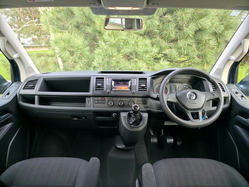 Used Volkswagen Transporter Shuttle 2019 for sale - 77452085: Photo 10