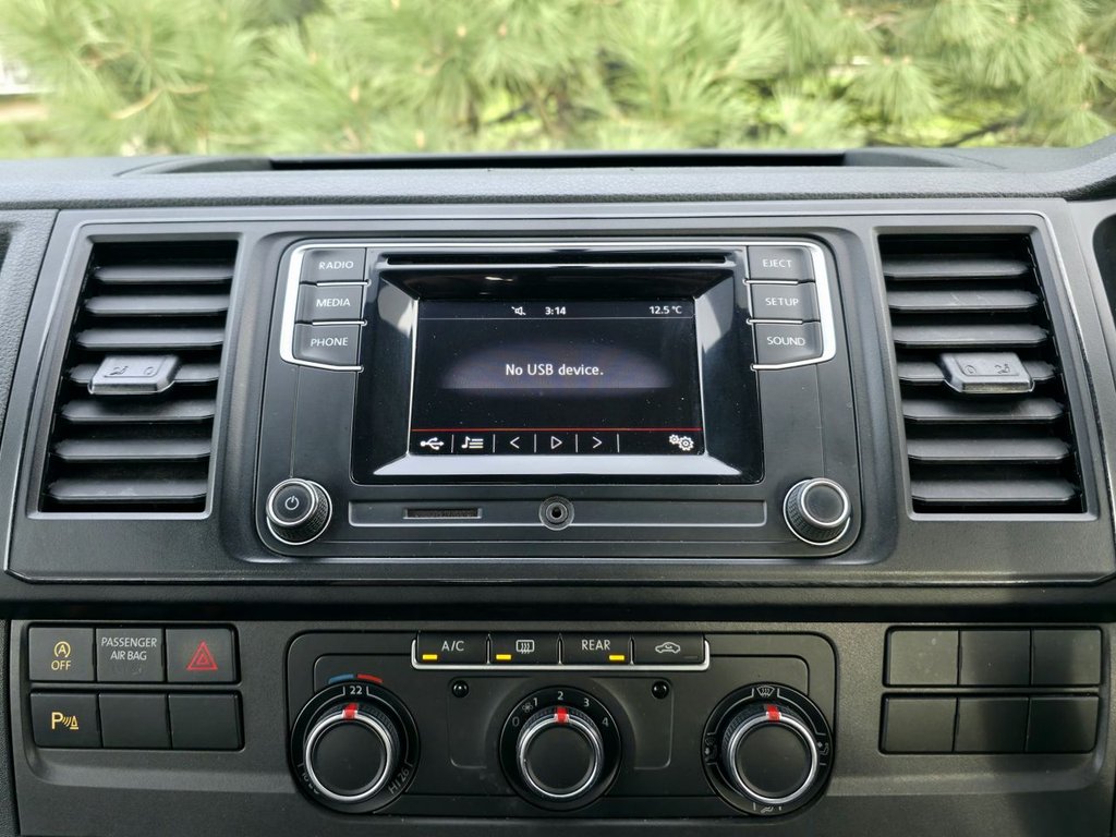 Used Volkswagen Transporter Shuttle 2019 for sale - 77452085: Photo 25