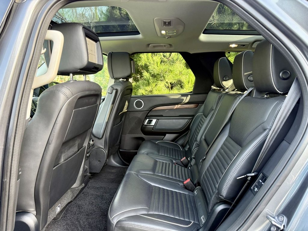 Used Land Rover Discovery 2017 for sale - 76934482: Photo 13