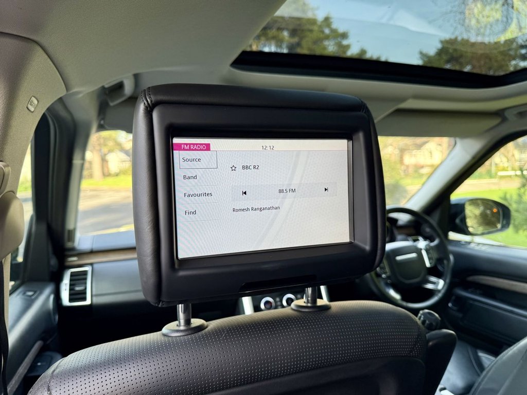 Used Land Rover Discovery 2017 for sale - 76934482: Photo 32