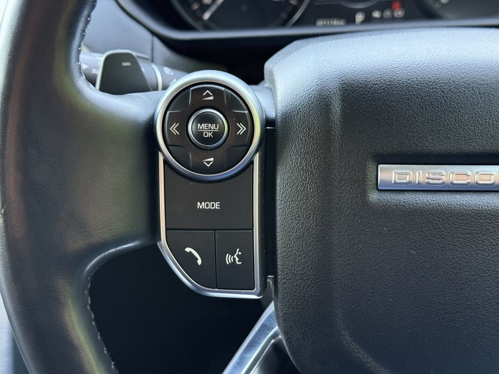 Used Land Rover Discovery 2017 for sale - 76934482: Photo 35