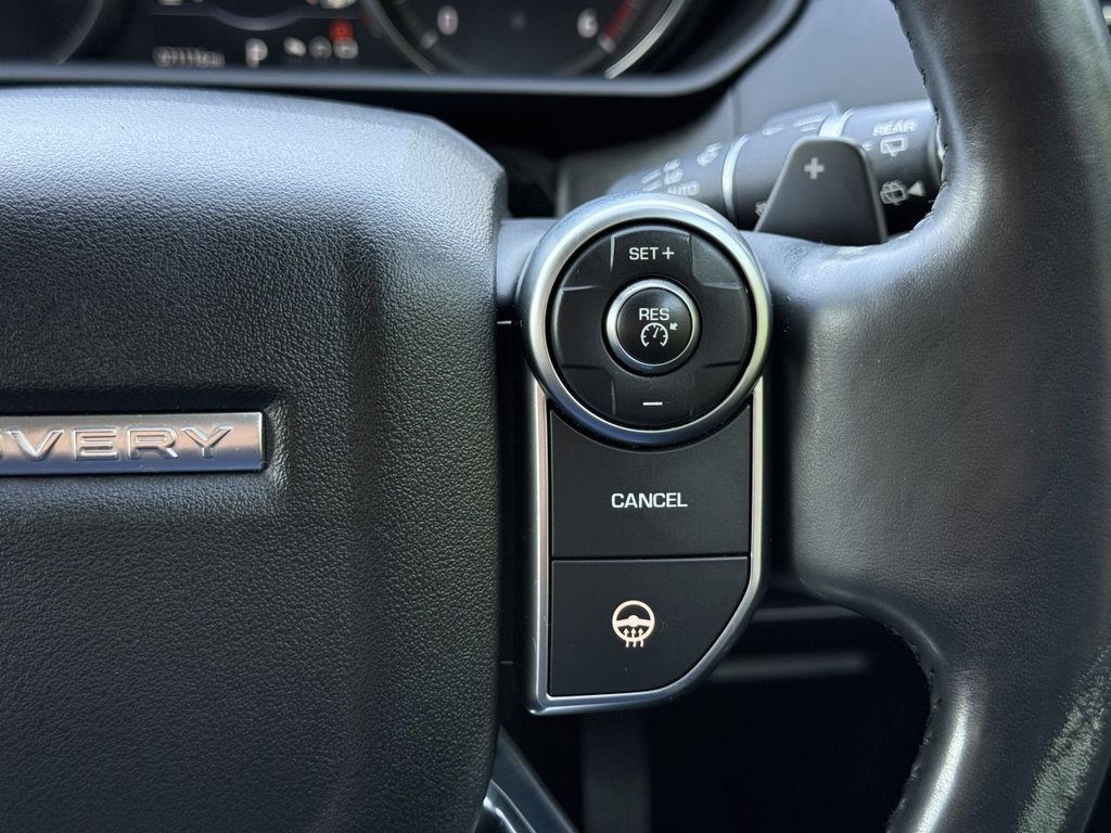 Used Land Rover Discovery 2017 for sale - 76934482: Photo 36