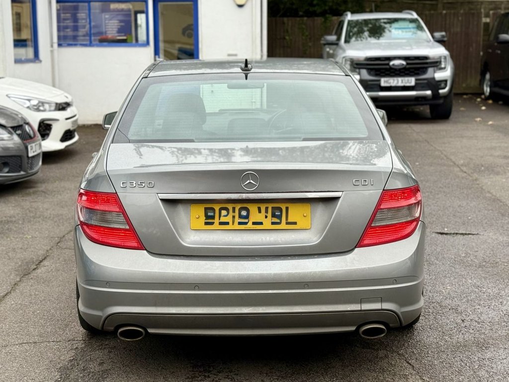 Used Mercedes-Benz C Class 2010 for sale - 76406309: Photo 5